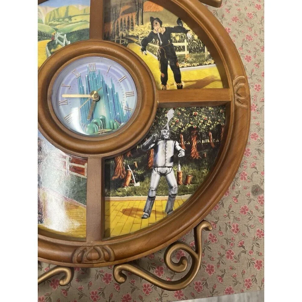 Vintage Bradford Exchange Wizard of Oz Wall Hanging Clock Working Condition
